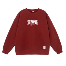 Load image into Gallery viewer, Strong Love Oversize Sweatshirt
